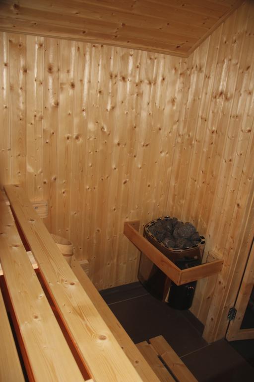 Dock Bay Lodge Te Anau Exterior foto