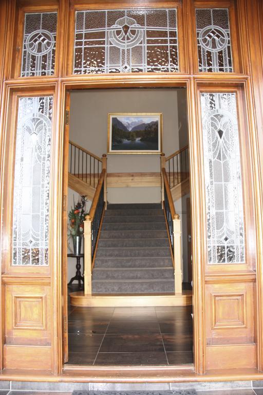 Dock Bay Lodge Te Anau Exterior foto
