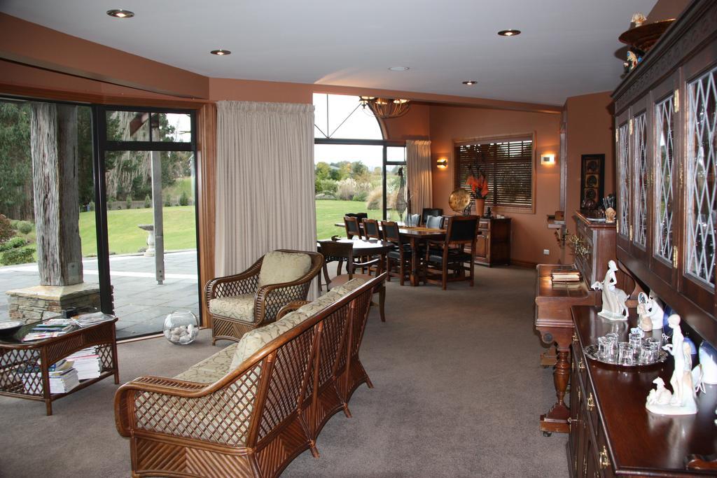 Dock Bay Lodge Te Anau Exterior foto